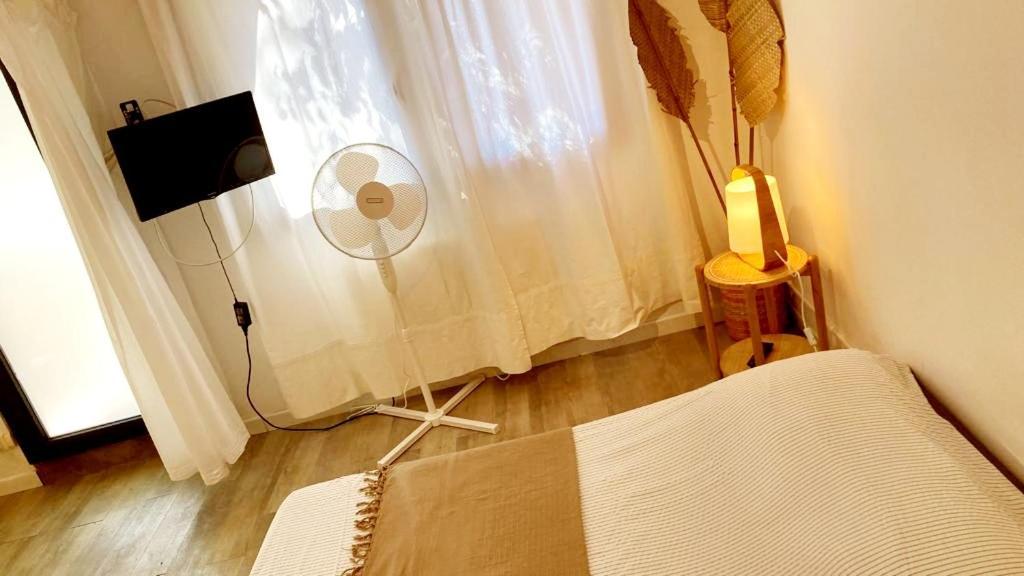 Superbe Appartement Boheme Dans Les Vignes Ним Екстериор снимка